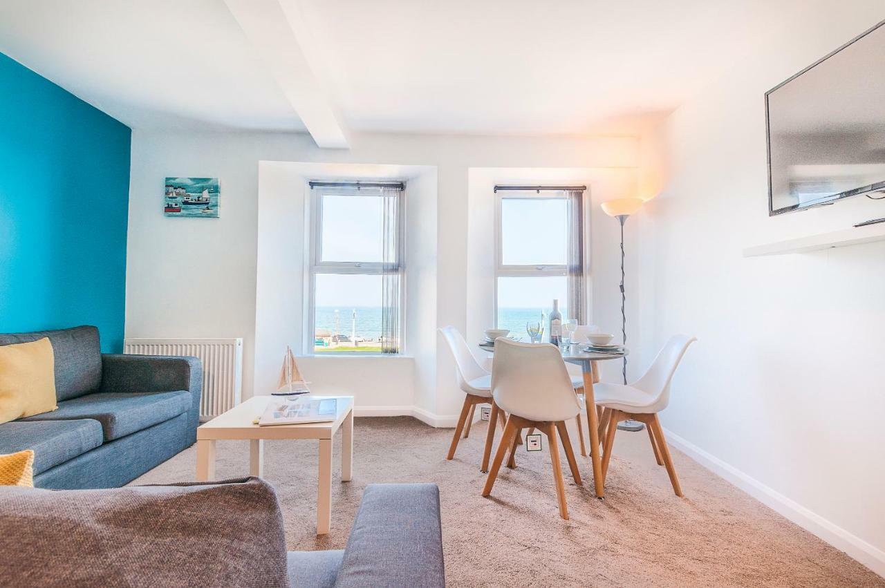 Five Way Apartments Пейнтън Екстериор снимка