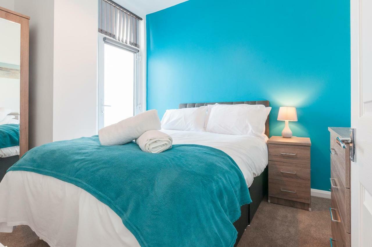 Five Way Apartments Пейнтън Екстериор снимка