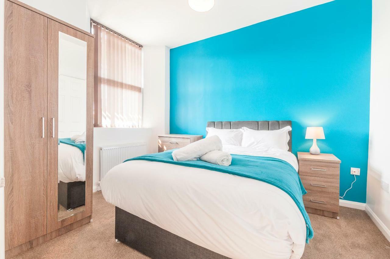 Five Way Apartments Пейнтън Екстериор снимка
