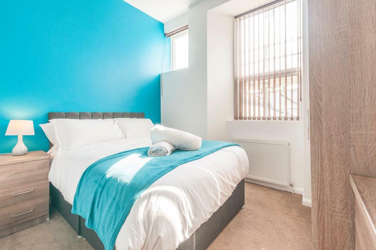 Five Way Apartments Пейнтън Екстериор снимка